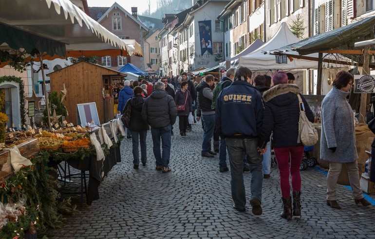 Jeux et spiritualité au Marché de Noël de St-Ursanne