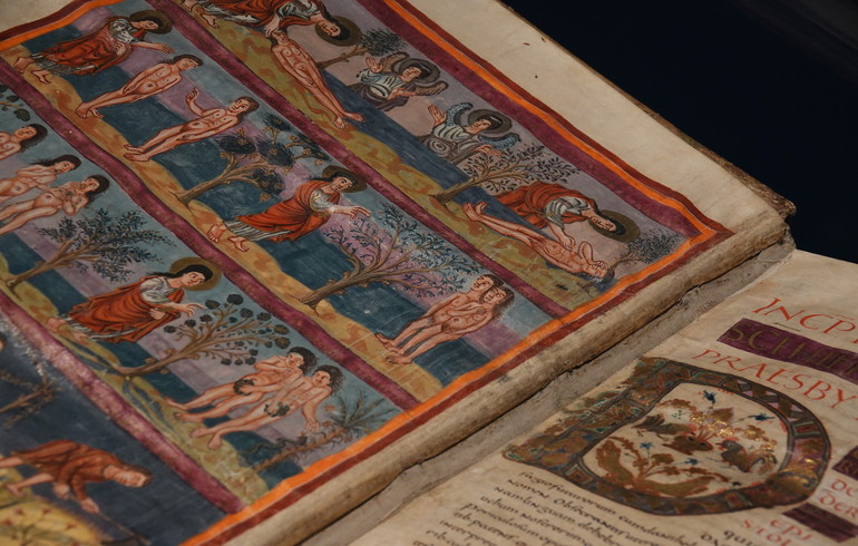 La Bible de Moutier-Grandval : Un trésor d’exception de retour dans le Jura