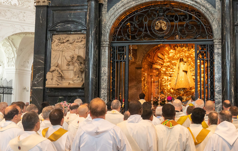 Einsiedeln: un pèlerinage national sous le signe de la rencontre